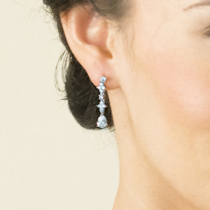 Boucles de mariée Kensington vues de près