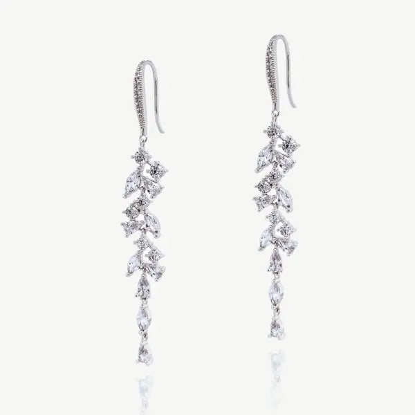 Boucles d'oreilles de mariée Sandringham, zircons, Ivory & Co