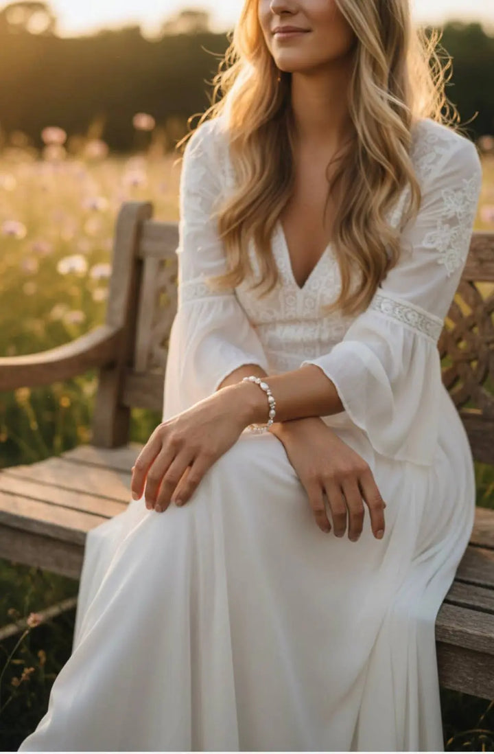 Bracelet mariage en perles de culture irrégulières. L'atelier du 6