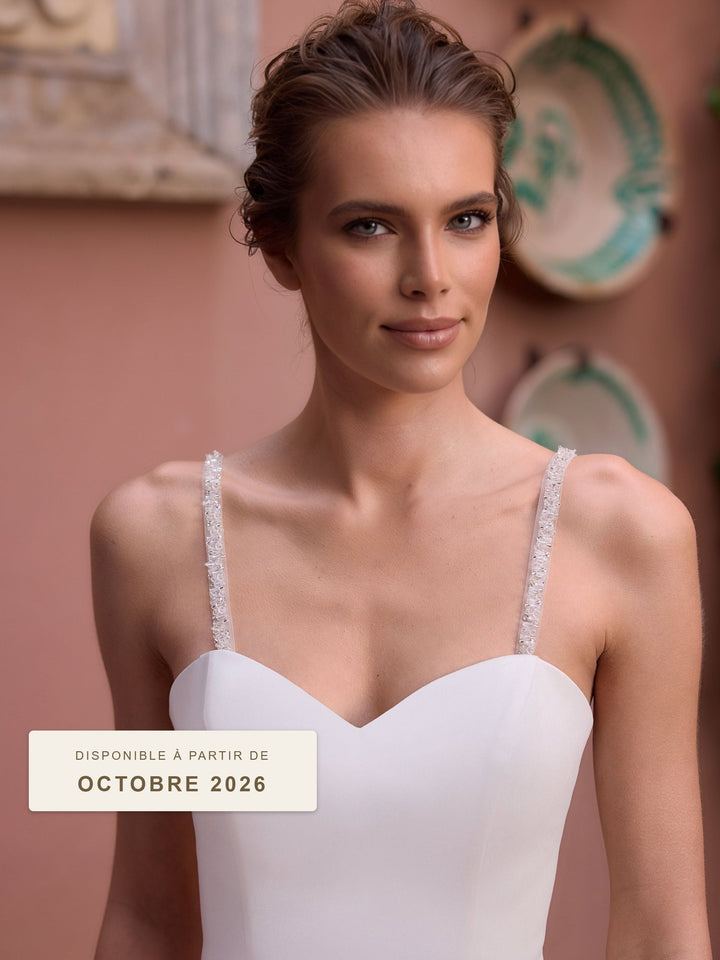Bretelles de robe de mariée 17017 brodées de perles de verre, ivoire, disponibles à partir d'octobre 2026