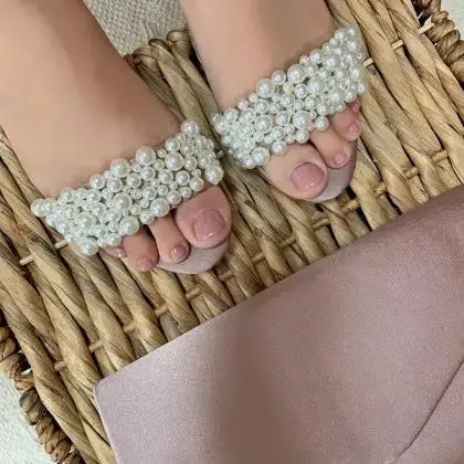 CARRIE – SANDALES SATIN & PERLES IVOIRE TALON BLOC 7 CM THE PERFECT BRIDAL COMPANY