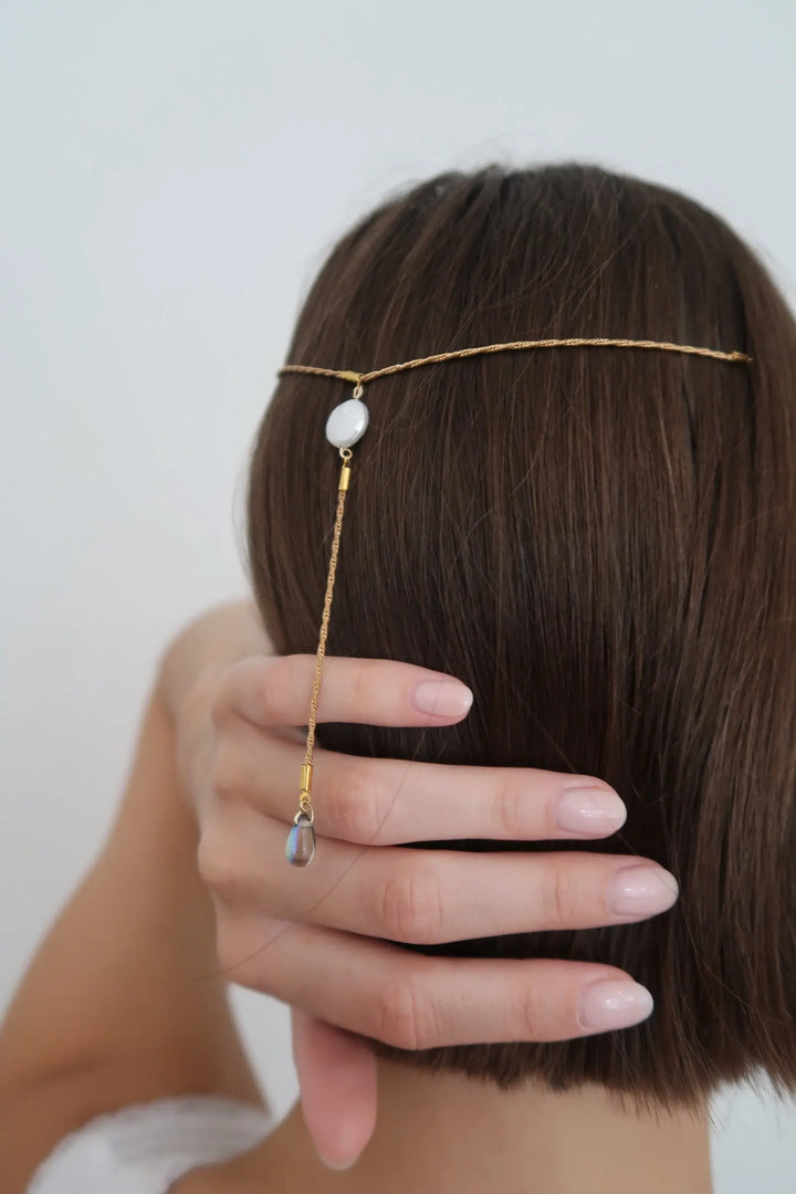 CHAÎNES DE CHEVEUX IRIS EN PLAQUÉ OR ET PERLE D’EAU DOUCE SORRY MAJESTY