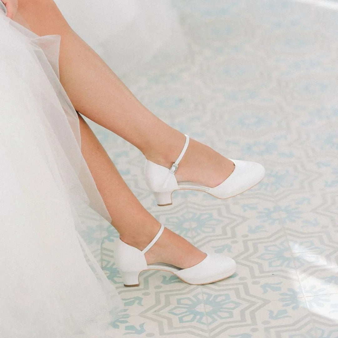 CHAUSSURES DE MARIÉE BECCA – SATIN IVOIRE À TALON CONFORTABLE G.Westerleigh