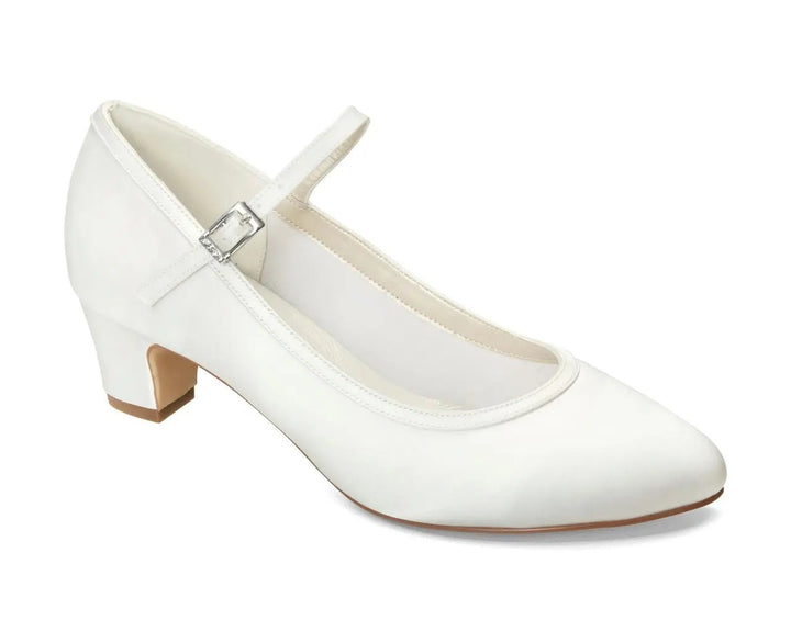 CHAUSSURES DE MARIÉE CAMILA – SATIN IVOIRE À TALON BAS G.Westerleigh
