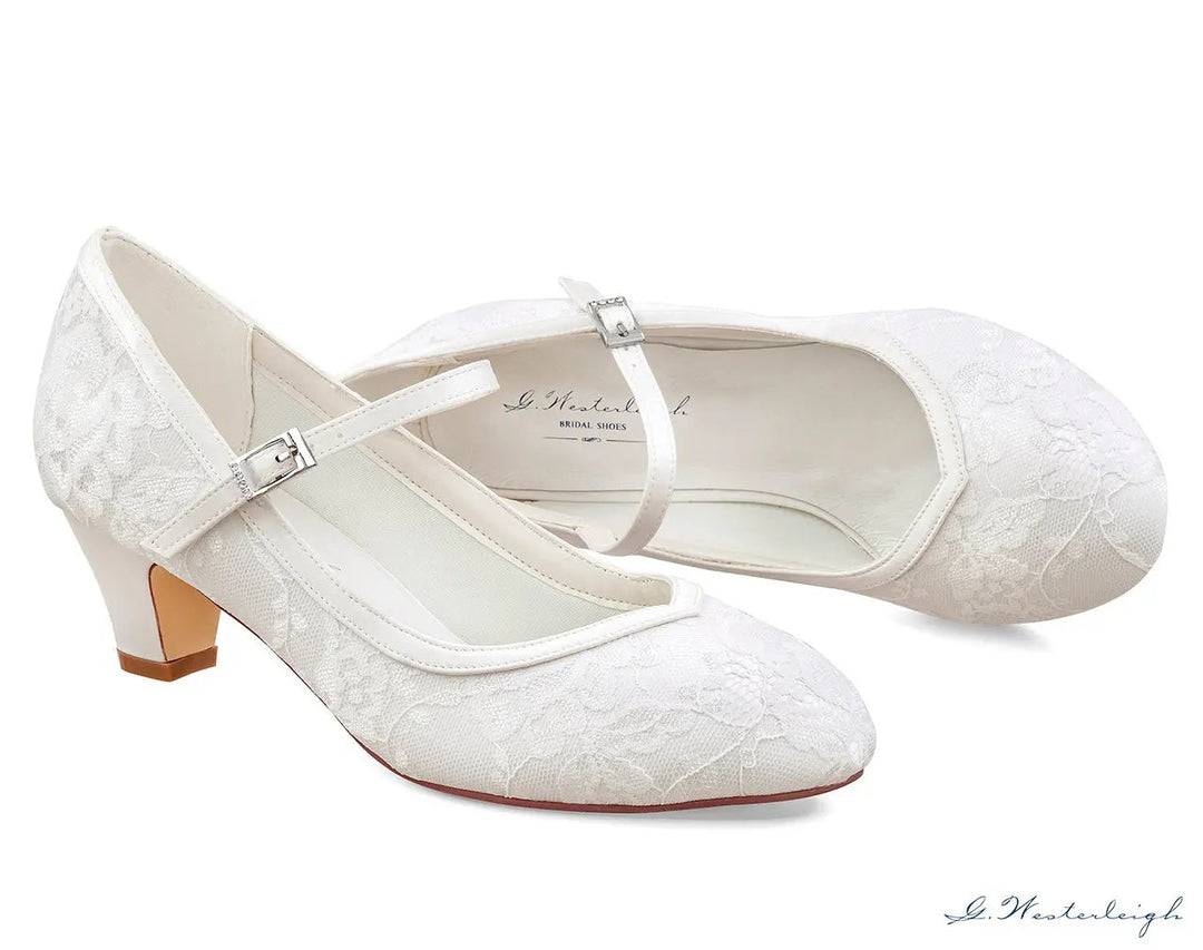 CHAUSSURES DE MARIÉE FLORA – DENTELLE ET SATIN IVOIRE G.Westerleigh