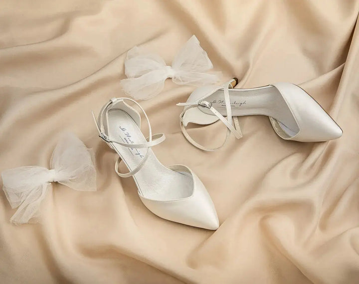 CHAUSSURES DE MARIÉE FLORENCE AVEC NŒUD EN TULLE AMOVIBLE – SATIN IVOIRE G.Westerleigh