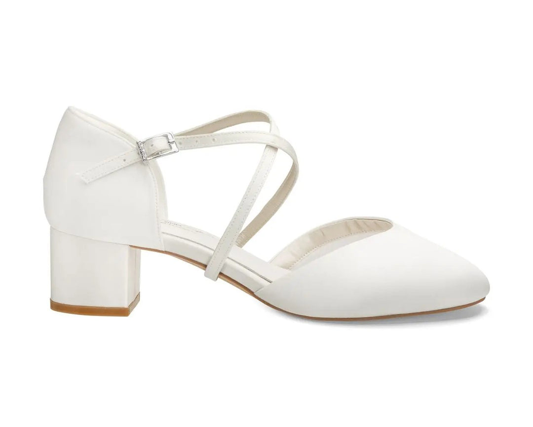 CHAUSSURES DE MARIÉE MARTHA – SATIN IVOIRE, TALON BLOC 4,8 CM, BRIDES CROISÉES G.Westerleigh