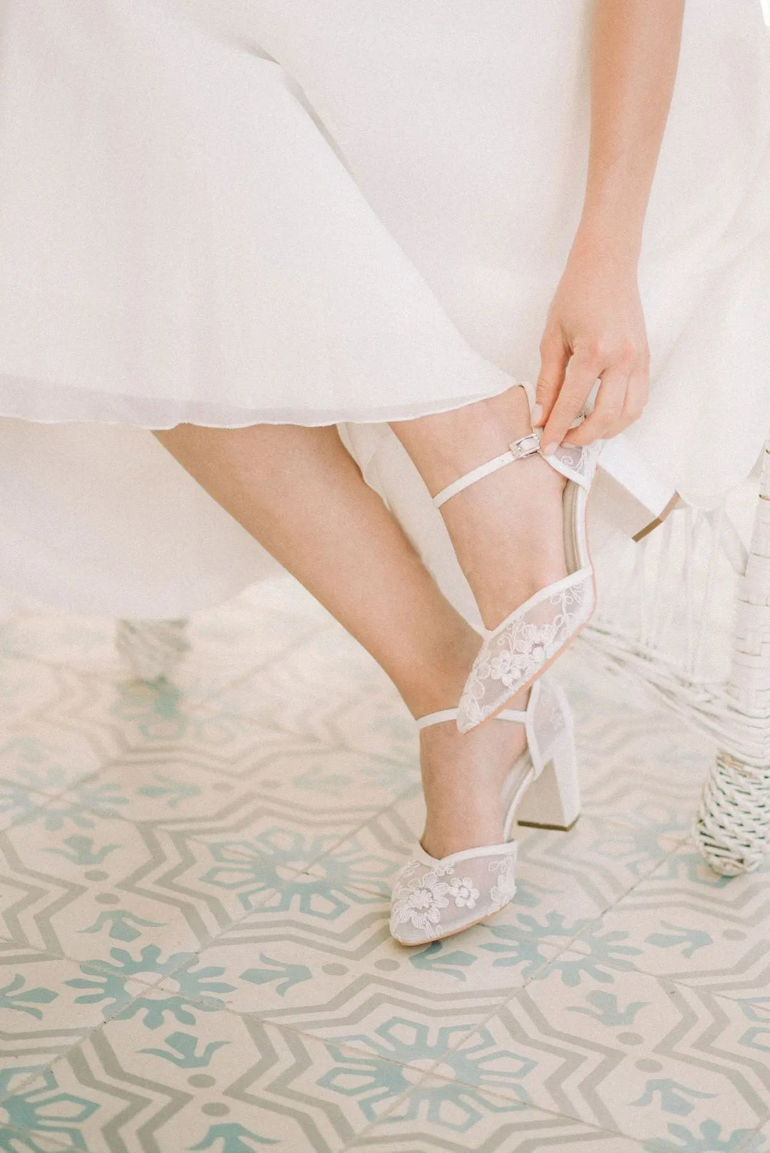 CHAUSSURES DE MARIÉE MIRIAM – DENTELLE TRANSPARENTE ET TALON BLOC 6,5 CM G.Westerleigh