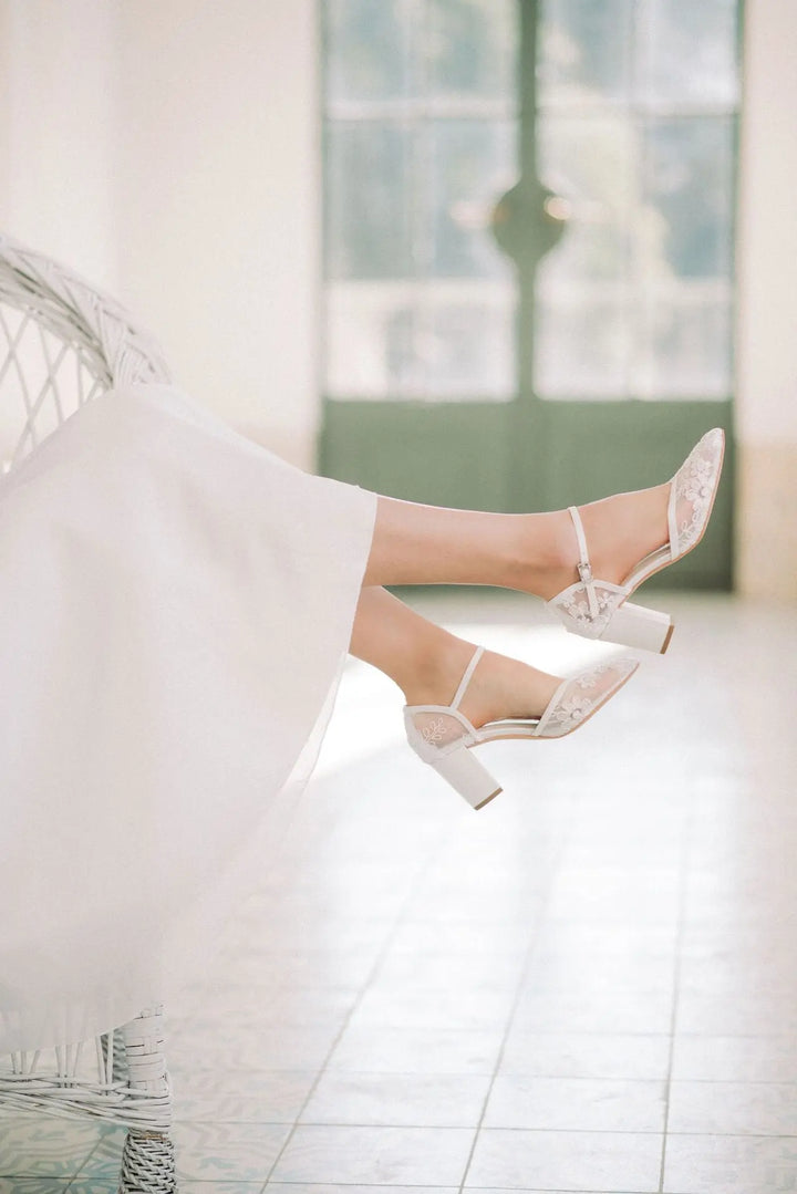 CHAUSSURES DE MARIÉE MIRIAM – DENTELLE TRANSPARENTE ET TALON BLOC 6,5 CM G.Westerleigh
