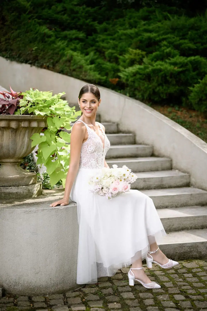 CHAUSSURES DE MARIÉE PEARL – TALONS CARRÉS AVEC PERLES ET TULLE G.Westerleigh