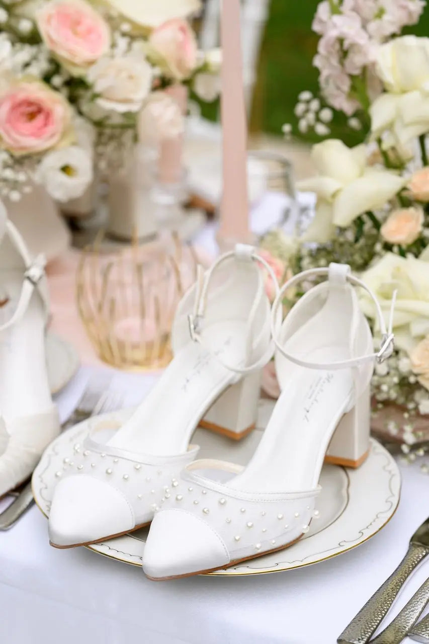 CHAUSSURES DE MARIÉE PEARL – TALONS CARRÉS AVEC PERLES ET TULLE G.Westerleigh