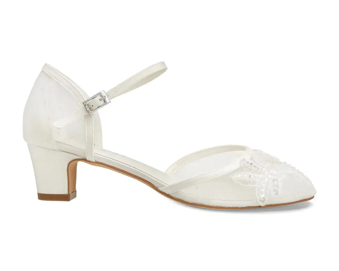CHAUSSURES DE MARIÉE POLLY – TULLE À POIS, DENTELLE ET TALON BAS CONFORT G.Westerleigh