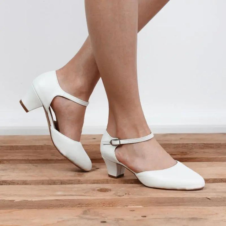 CHAUSSURES MILADY– ESCARPINS EN CUIR BLANC CASSÉ PIEDS LARGES WHITE LADY