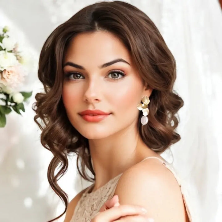 COLLECTION ATHENA - BOUCLES D'OREILLES PENDANTES FLEUR ET PERLE - CZER875 OR: Or jaune Athena Bridal Jewellery