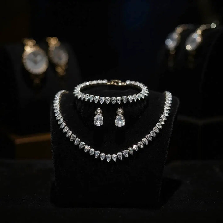 COLLECTION CZ - ENSEMBLE D'ÉLÉGANCE INTEMPORELLE - ARGENT CZNK247 Athena Bridal Jewellery