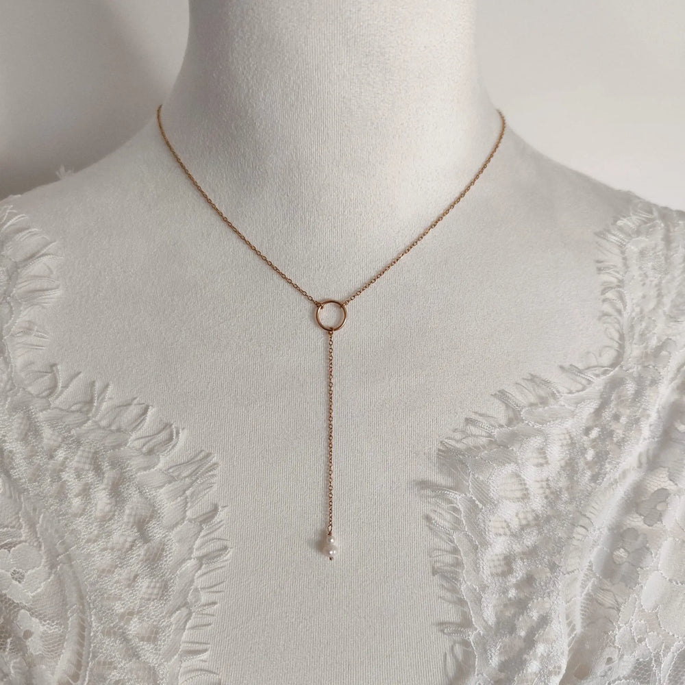 COLLIER ANNEAU & PERLES — MADDI Petite Léonie