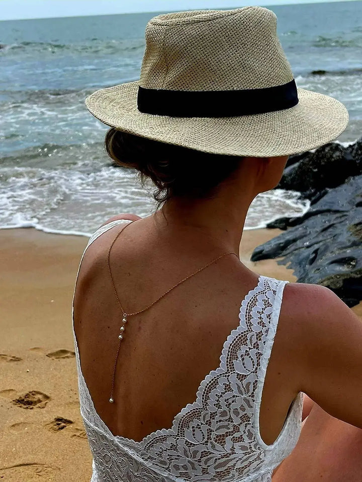 Collier De Dos Nu Chaîne Or Avec  Perles Nacrées Blanches: Doré / Nacré Blanc L'atelier du 6