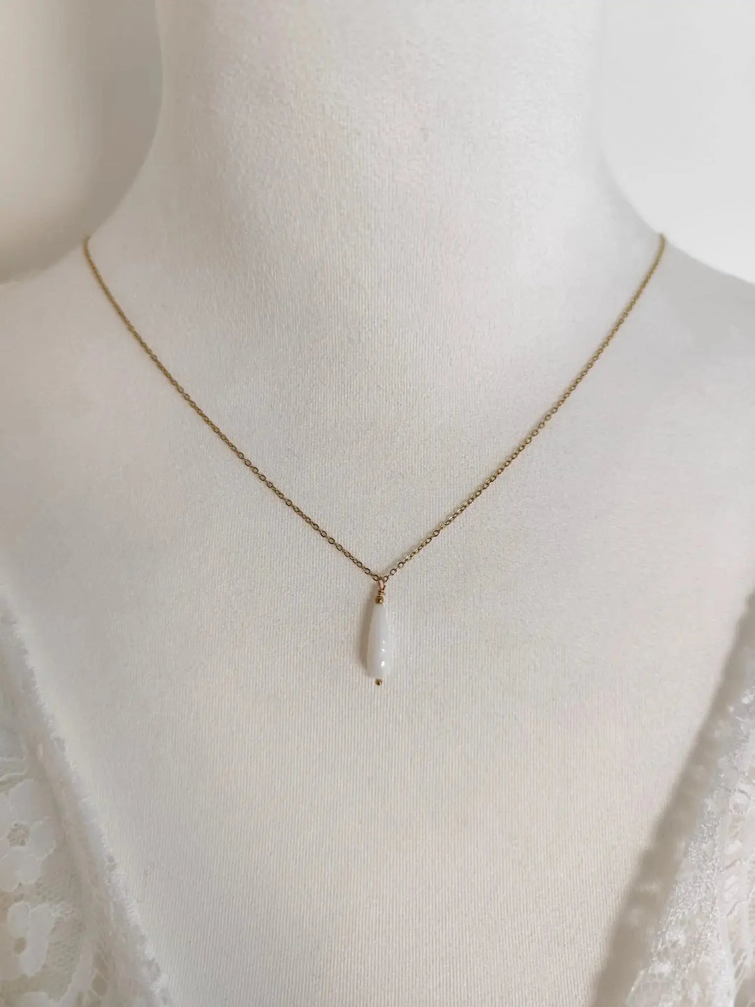 COLLIER GOUTTE DE NACRE — JOSÉPHINE Petite Léonie