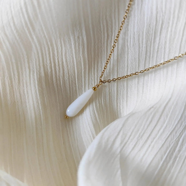 COLLIER GOUTTE DE NACRE — JOSÉPHINE Petite Léonie