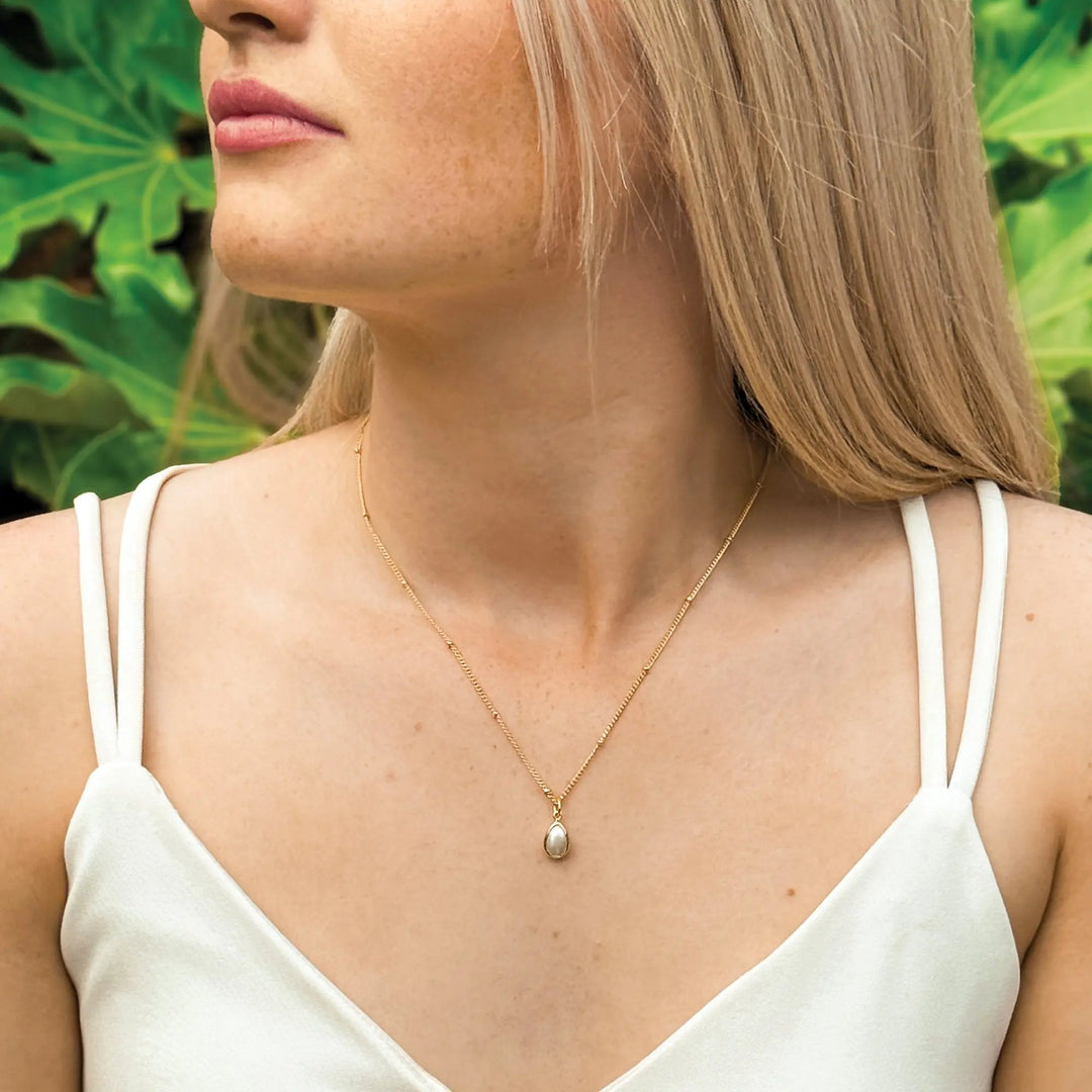 COLLIER PENDENTIF CORSICA– VÉRITABLE PERLE D’EAU DOUCE OR OU ARGENT Ivory and co