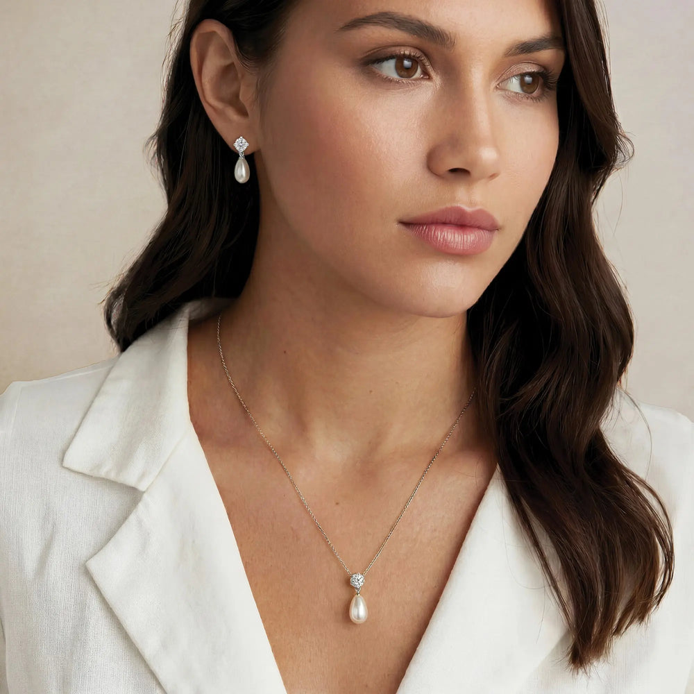 COLLIER PENDENTIF PERLE POIRE IMPERIAL PEARL - GOUTTE CRISTAL & PERLE | RHODIUM Ivory and co
