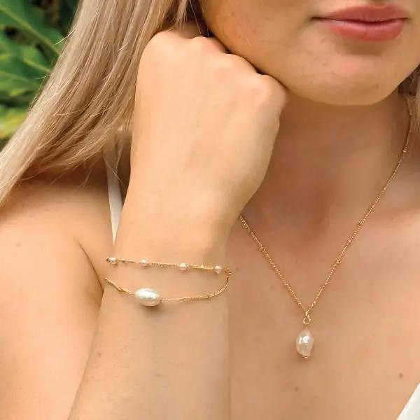 COLLIER SAINTE-LUCIE – PENDENTIF PERLE BAROQUE Ivory and co