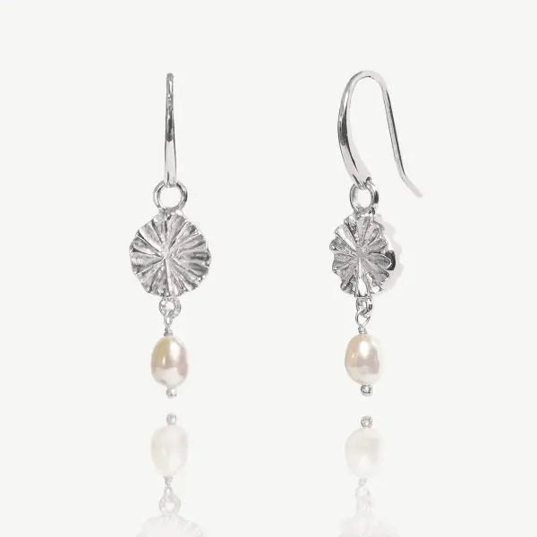 COVENT GARDEN – BOUCLES D’OREILLES PERLES RÉELLES & MOTIFS FLORAUX Ivory and co