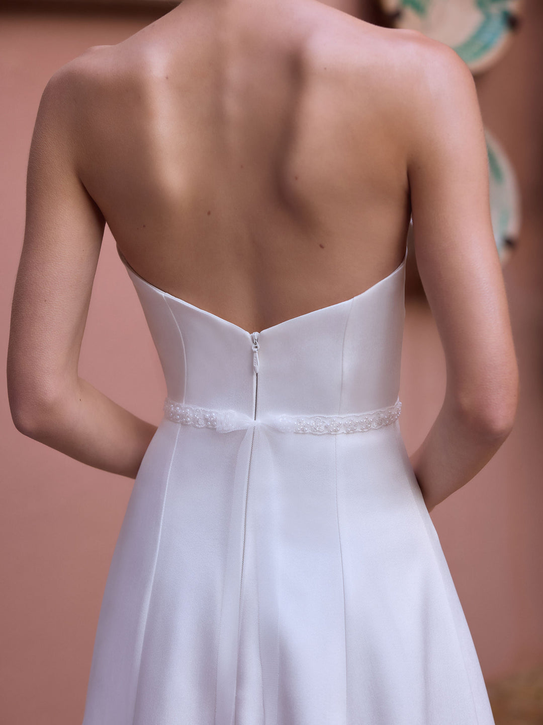 Ceinture de mariée PA206 détail de la dentelle perlée