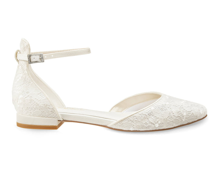 Chaussures de mariée Avery en profil, bride de cheville à boucle et talon de 1,7 cm