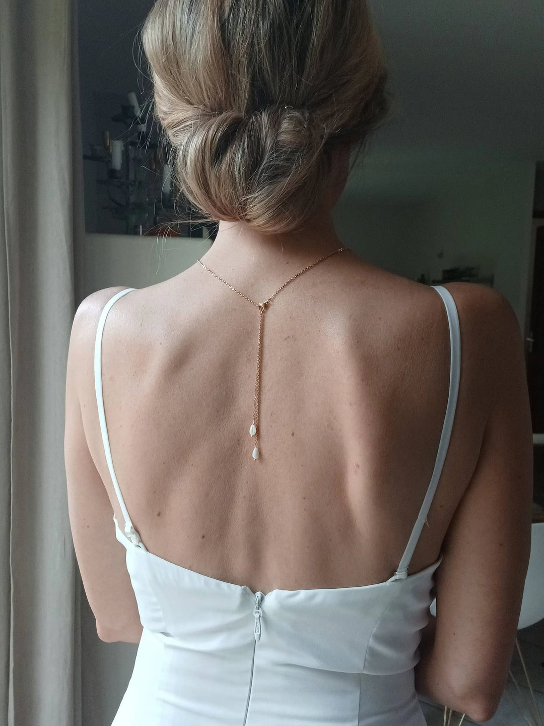 Collier De Dos Nu Amovible 2 En 1 Mariage- Perles De Nacre B: Or / Acier L'atelier du 6
