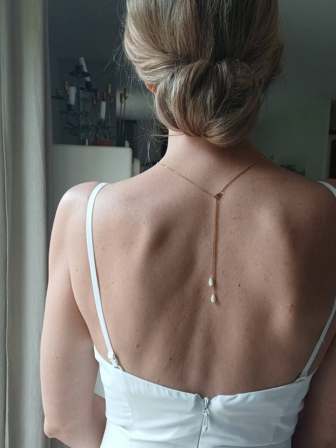 Collier De Dos Nu Amovible 2 En 1 Mariage- Perles De Nacre B: Or / Acier L'atelier du 6