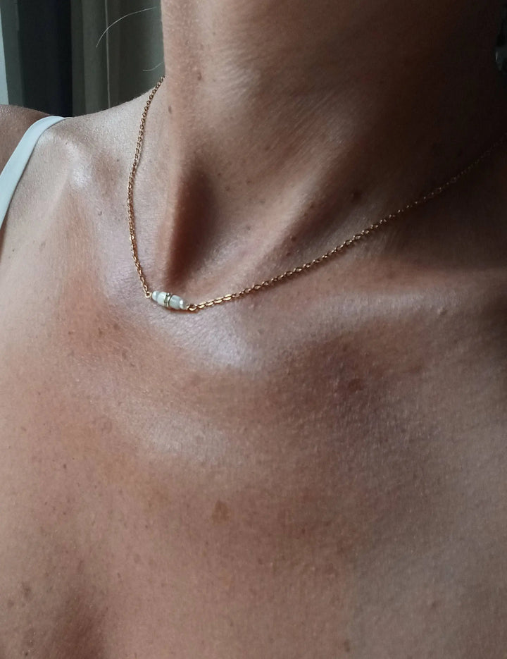 Collier De Dos Nu Amovible 2 En 1 Mariage- Perles De Nacre B: Or / Acier L'atelier du 6