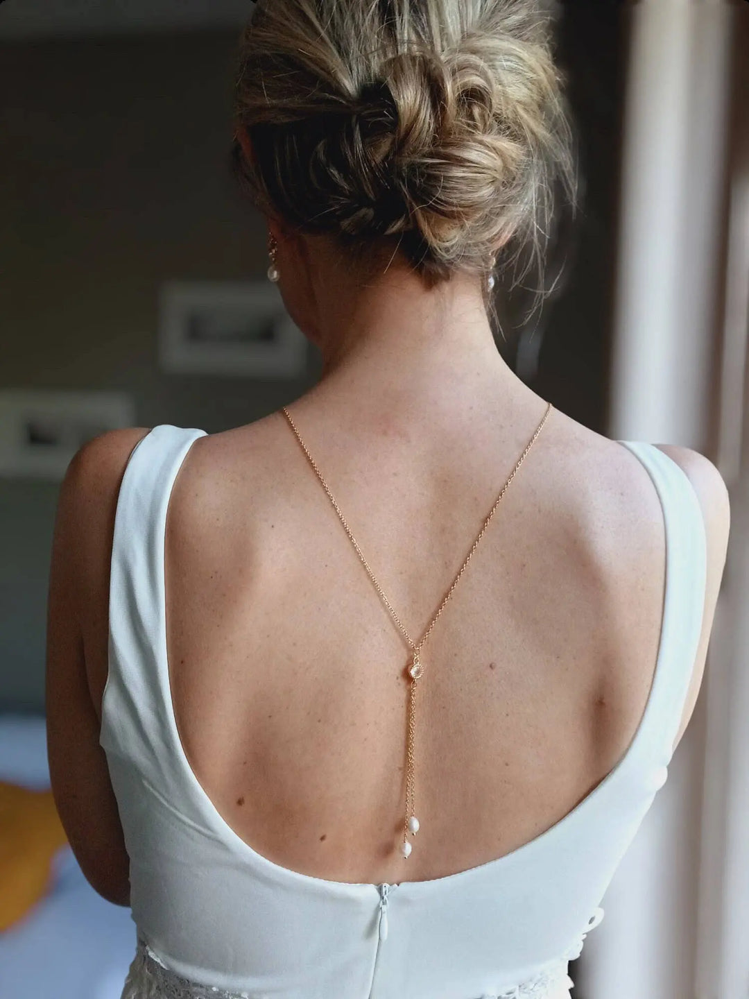 Collier De Dos Nu Fin À Perles De Culture Blanc Naturel- Bij L'atelier du 6