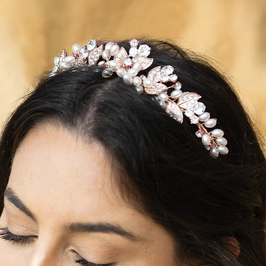 DIADÈME MARIAGE FLORAL CRISTAUX & PERLES – ALANA Ivory and co