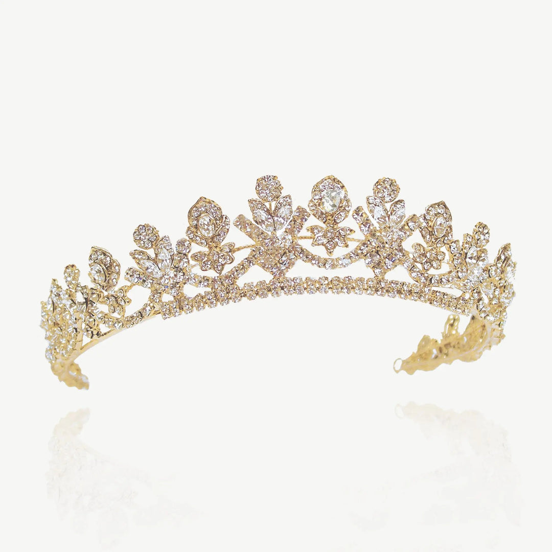 DIADÈME OLIVIA – COURONNE ROYALE EN CRISTAUX AUTRICHIENS PLAQUÉ OR OU ARGENT Ivory and co
