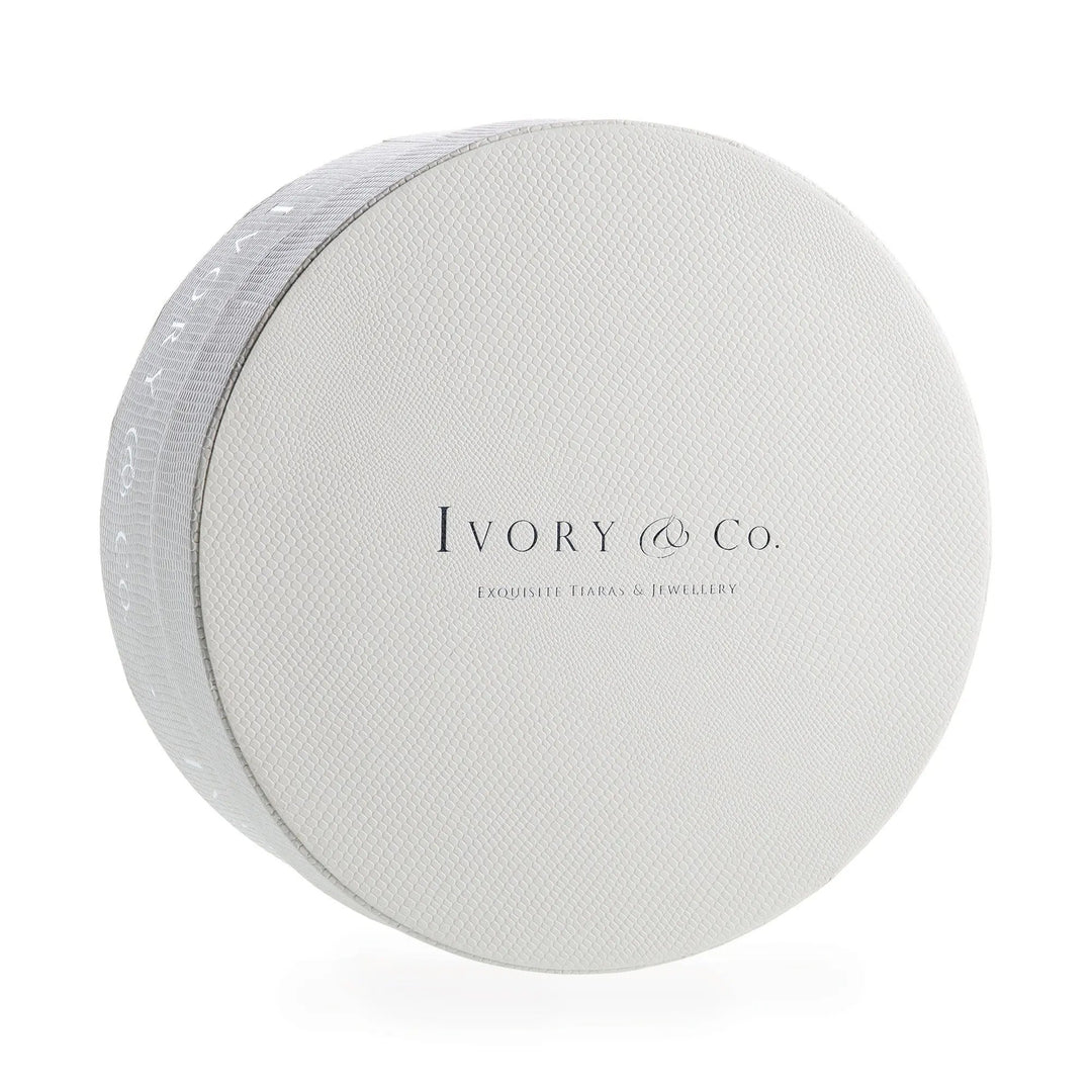 DIADÈME VALKYRIE – FEUILLES DE CHÊNE ET CRISTAUX AUTRICHIENS Ivory and co