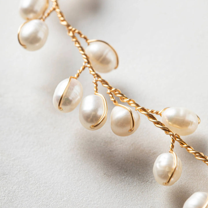 Dinja Hairvine Gold - bijoux pour cheveux de mariée SallyJaneBridal