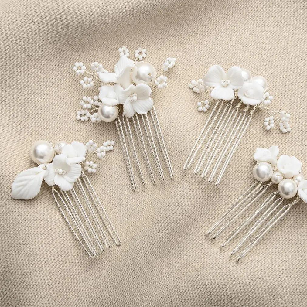 ENSEMBLE DE 4 PEIGNES À CHEVEUX MARIAGE HC0422 – FLEURS BLANCHES ET PERLES CÉRAMIQUE G.Westerleigh