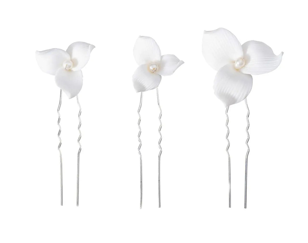 ÉPINGLE À CHEVEUX DE MARIÉE HP0426 – FLEURS EN CÉRAMIQUE & PERLES G.Westerleigh