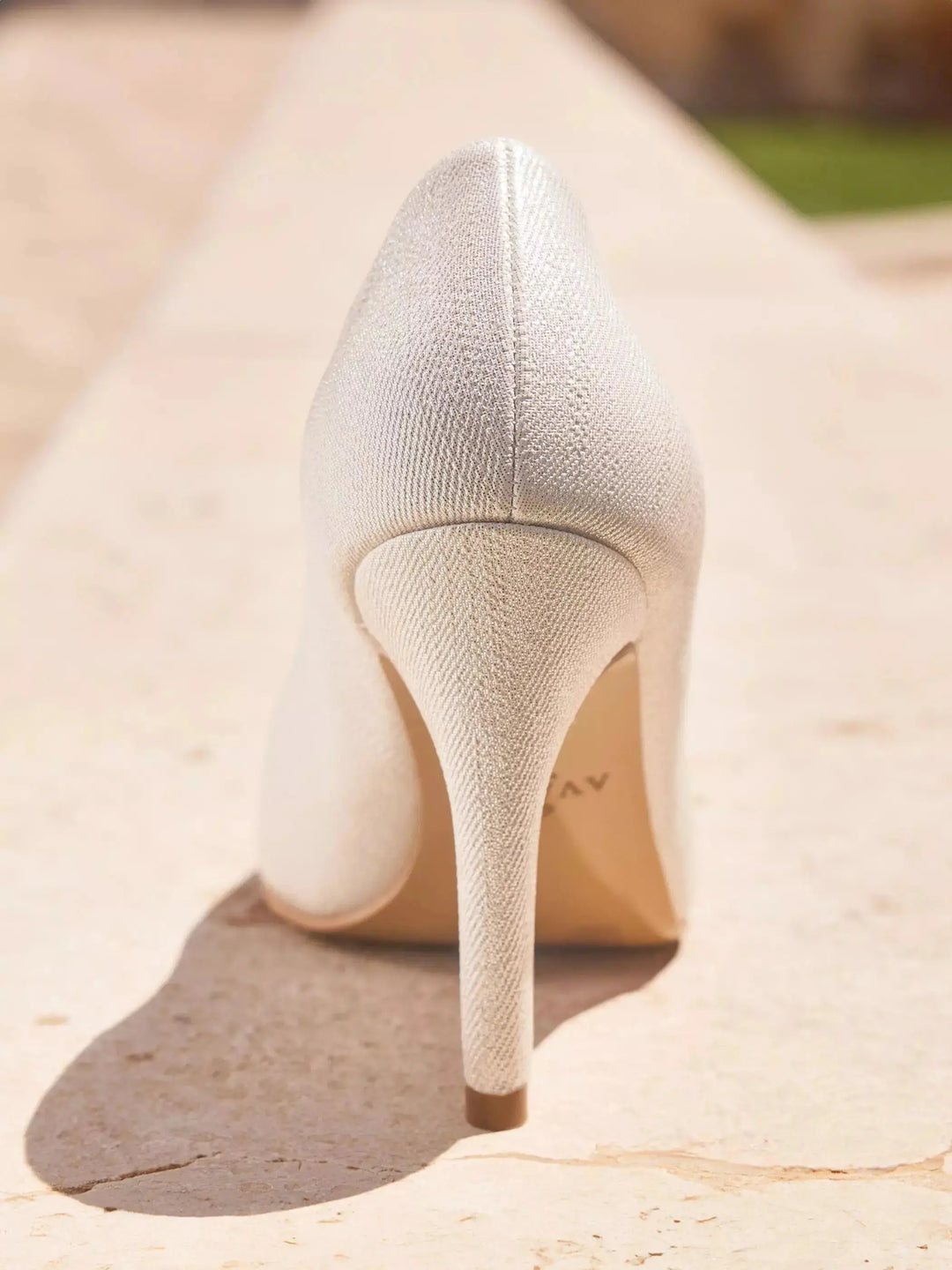ESCARPINS DE MARIÉE DORÉS GOLDY – TALON AIGUILLE 10 CM AVALIA