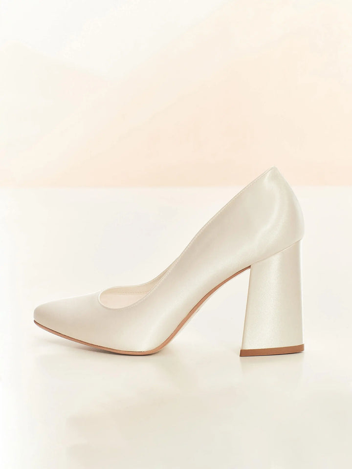 ESCARPINS DE MARIÉE EN SATIN TALON LARGE ASTRA AVALIA