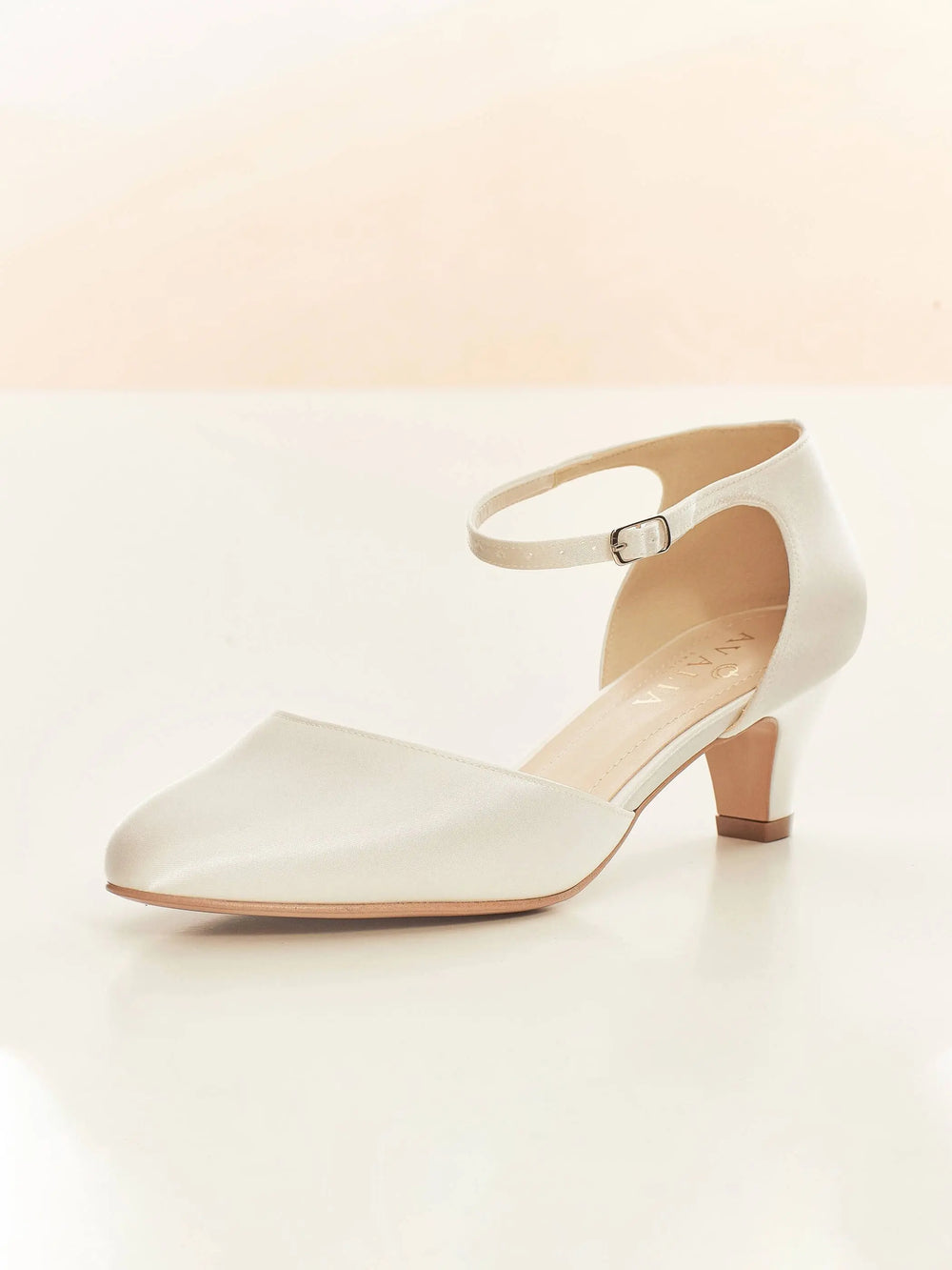 ESCARPINS MARIAGE SATIN IVOIRE STAR (Copie) AVALIA