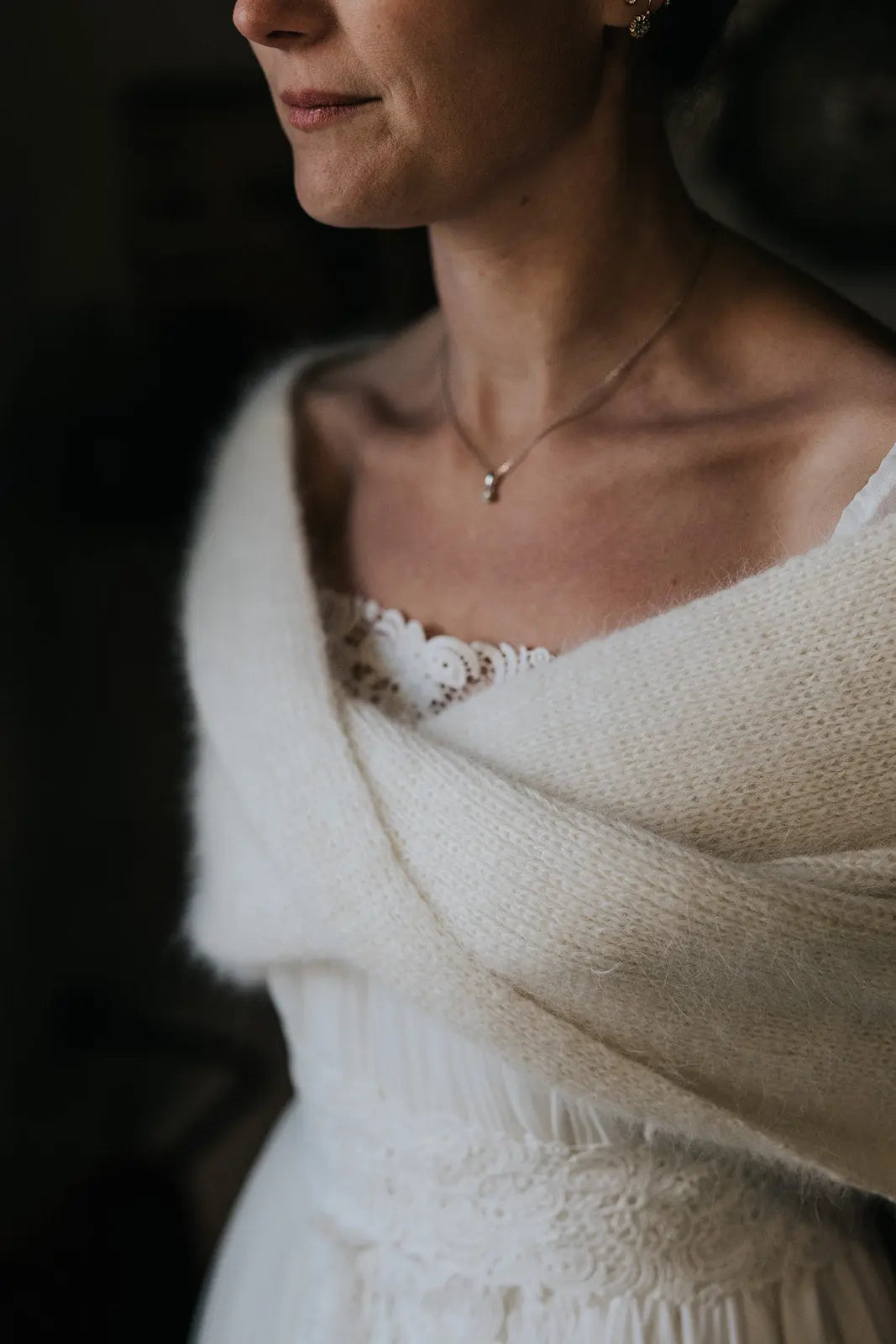 ÉTOLE OLIVIA EN ANGORA - PARFAITE POUR MARIAGE D'HIVER & APRÈS Adepte