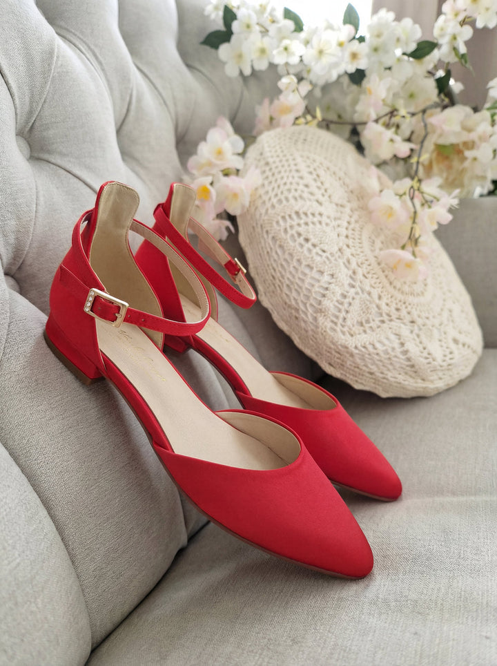 Escarpin de mariée rouge Rosalie, détail du talon