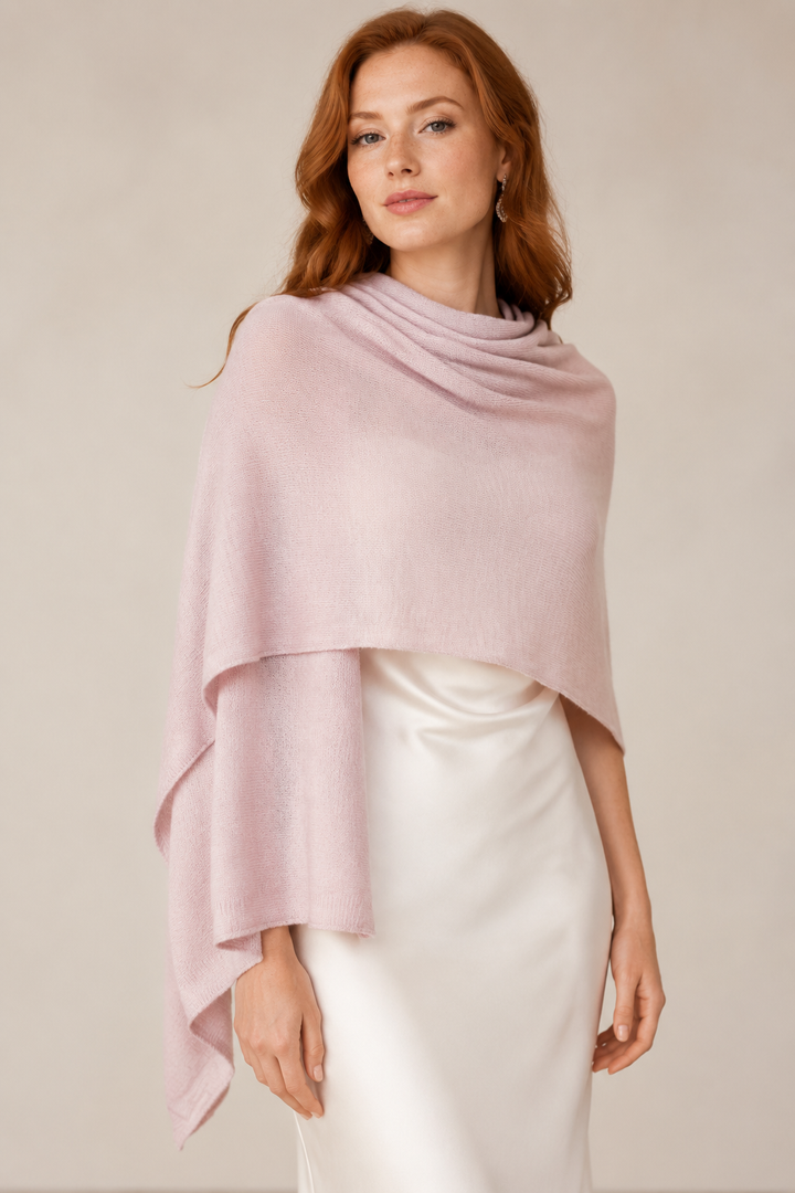 Étole de mariée Capri – laine et cachemire, rose poudré Assia di Brunetti Federica e C. s.a.s.