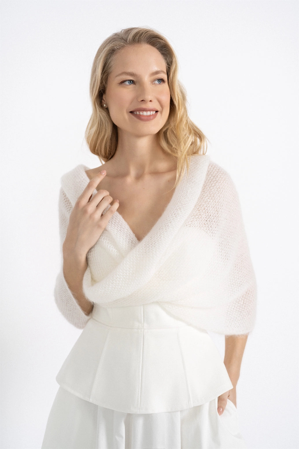Étole de mariée Magnolia – mohair superkid, ivoire WOOL HOUSE