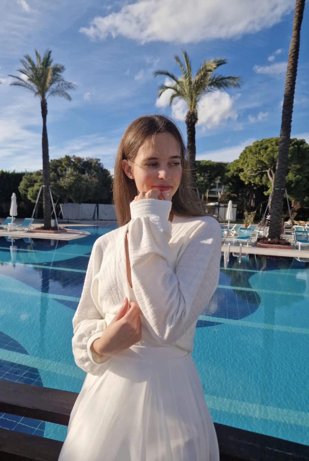 Gilet court de mariée Ikaria SW17 maille douce manches bouffantes Novias vue 2