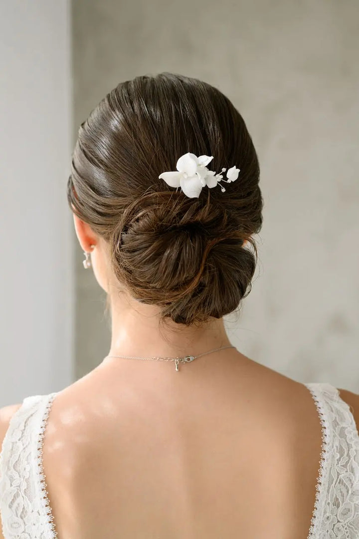 HC0435 – PETIT PEIGNE MARIÉE FLEURS ET PERLES G.Westerleigh