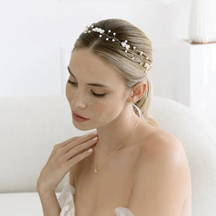 HEADBAND DE MARIÉE FLEURS & PERLES DORÉ – ÉLÉGANT & RAFFINÉ | HB6989G G.Westerleigh