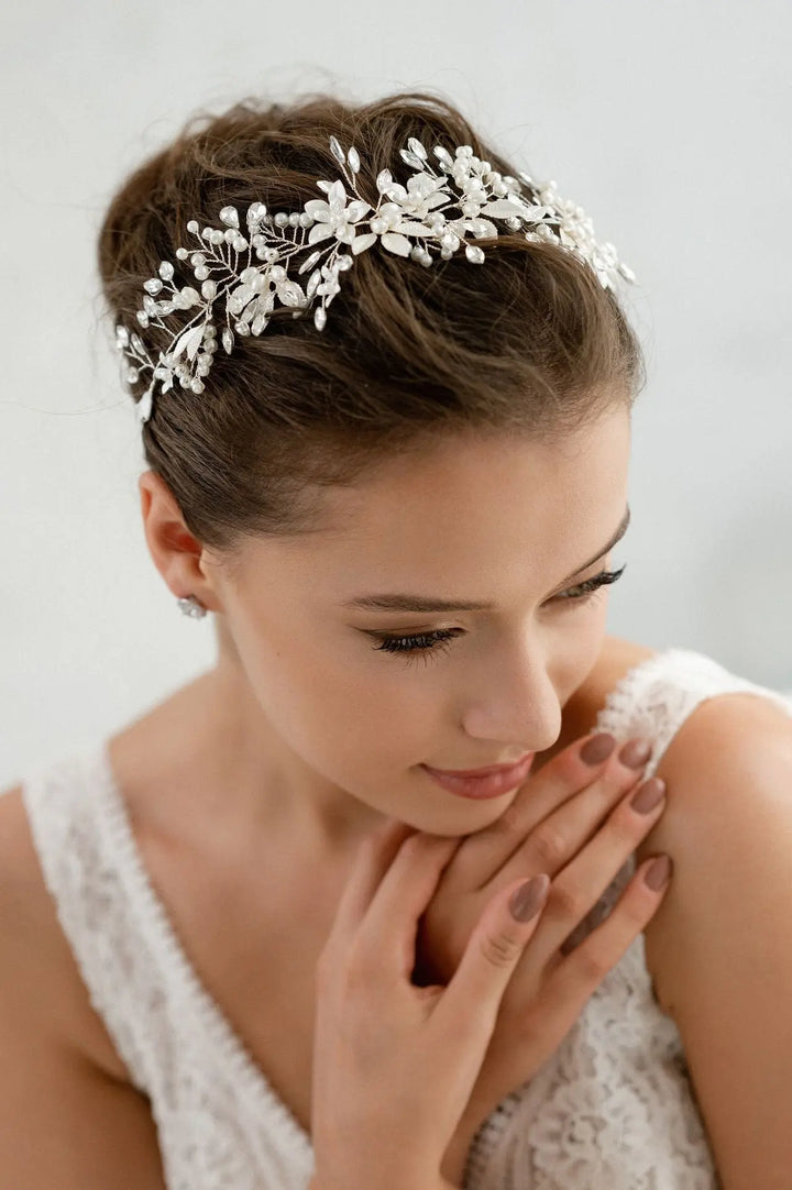 HEADBAND MARIAGE CRISTAUX & PERLES – PLAQUÉ ARGENT HB6329 G.Westerleigh